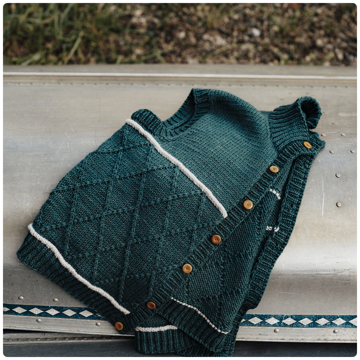 Trails & Valleys : Knitwear for Family Adventures